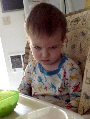 可怕的眼神!国外小孩生气时的吓人神态_当游网