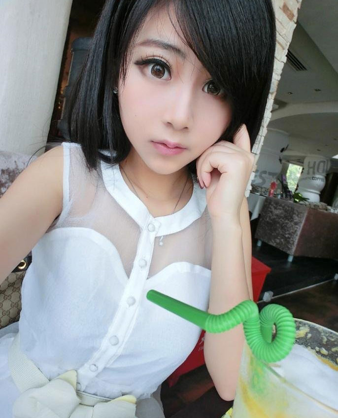 夏小薇大尺度各种生活照狂野写真