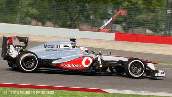 F1 2013游戏截图6