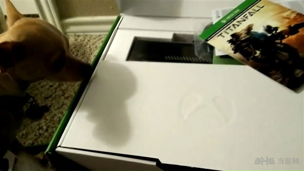 泰坦陨落同捆版XboxOne开箱图片7