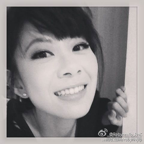 中国好声音叶剑英孙女叶晴晴走红 海量生活照