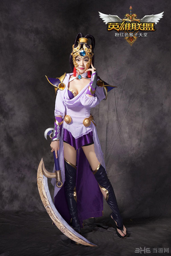 粉红色猴子天堂越越cos<em>皎月女神嫦娥</em>奔月 豪乳