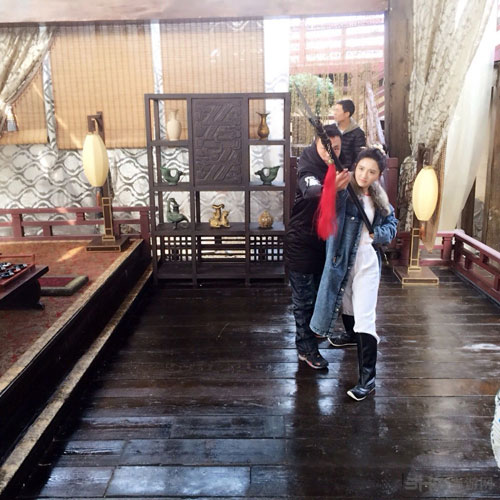 《女尊·三国志》性别大转换 女吕布持长戟勤