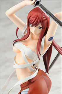 妖精的尾巴艾露莎绷带装手办展