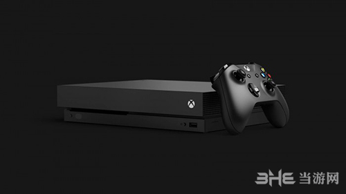 Xbox One X实机图