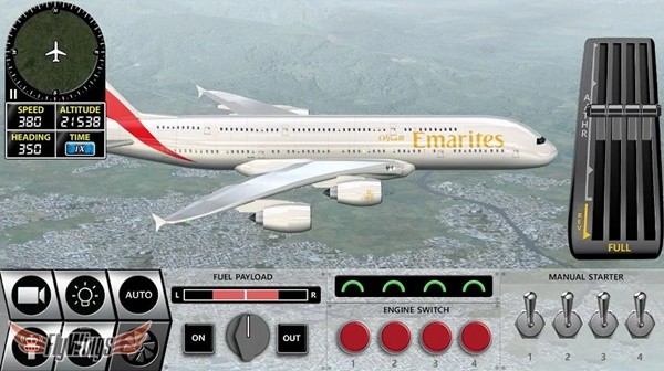 客机飞行模拟器游戏1