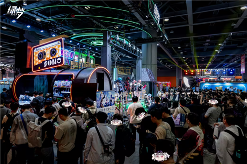 精美的周边派送《绿梦：时空之声》试玩火爆