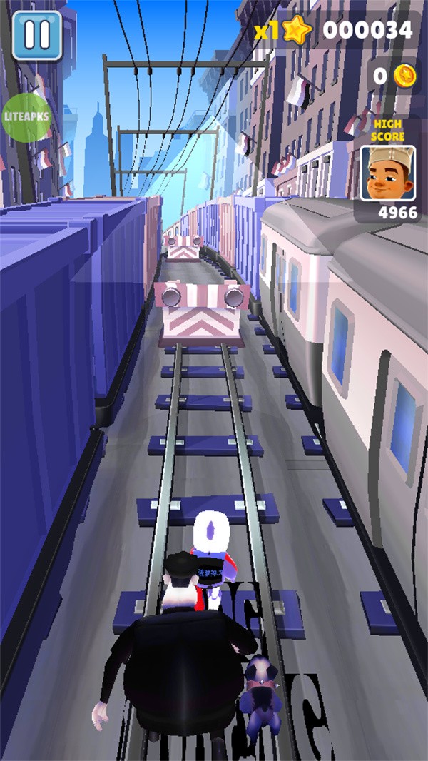 地铁跑酷菠萝神龙内置辅助菜单版3